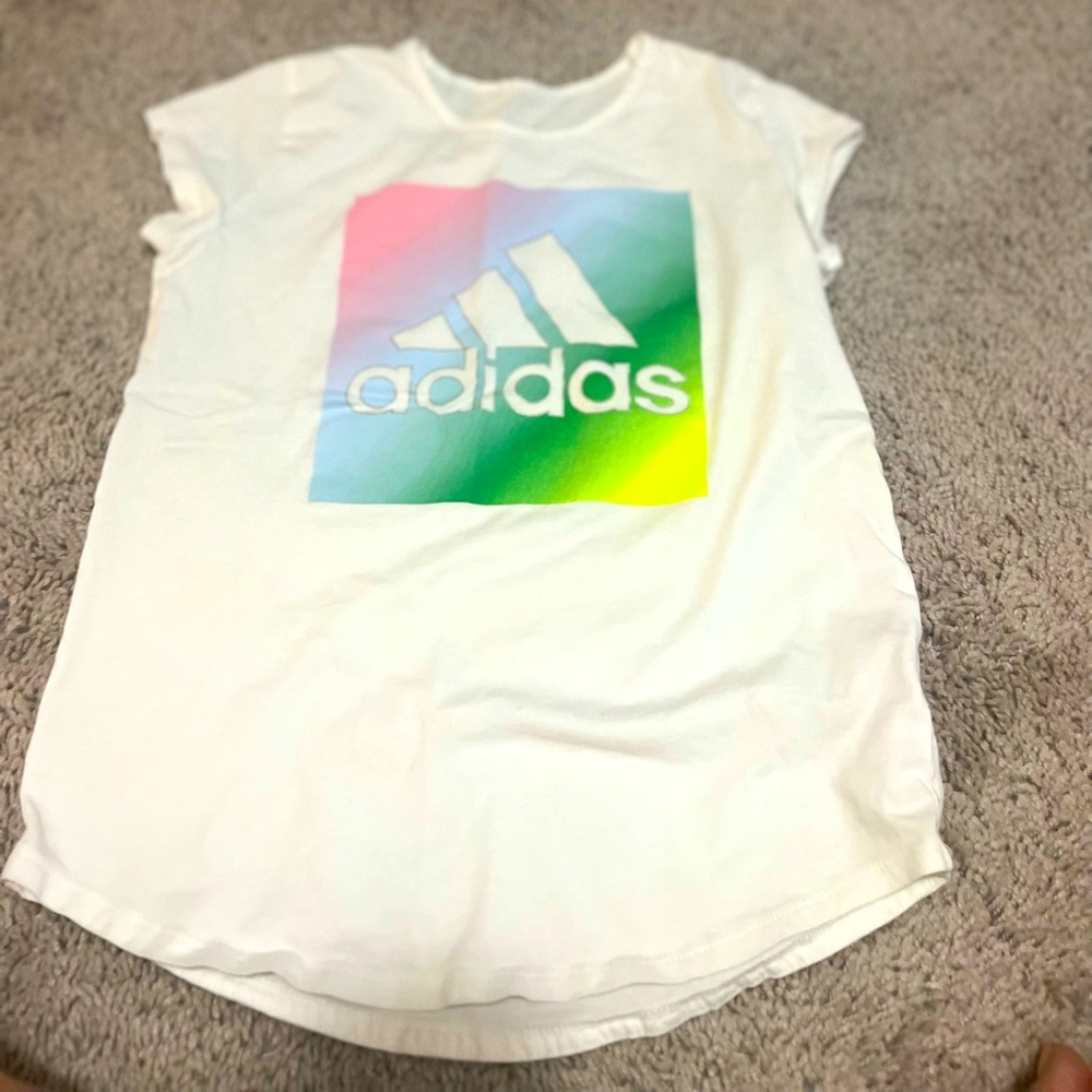 Girls adidas t shirt